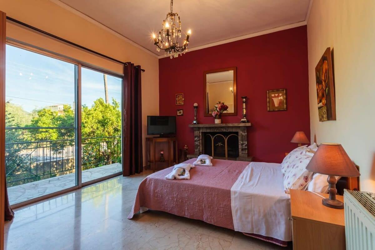Stylish Seaside Home - Fully Equipped, Big Terrace Kalamata Exterior foto