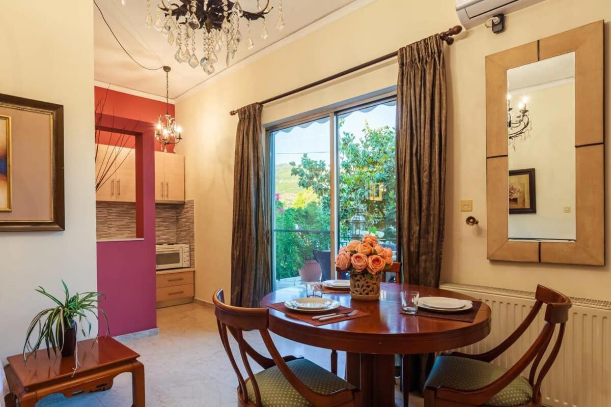Stylish Seaside Home - Fully Equipped, Big Terrace Kalamata Exterior foto